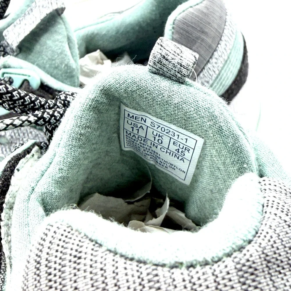 END x Saucony Grid 9000 White Noise Grey Mint Sneakers S70231-1 Mens 11 Used